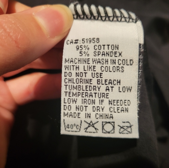 Solid black tank top / Camisole noire - Picture 5 of 6